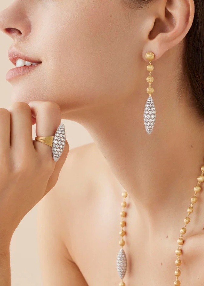 أقراط AFRICA ALTA  من Marco Bicego