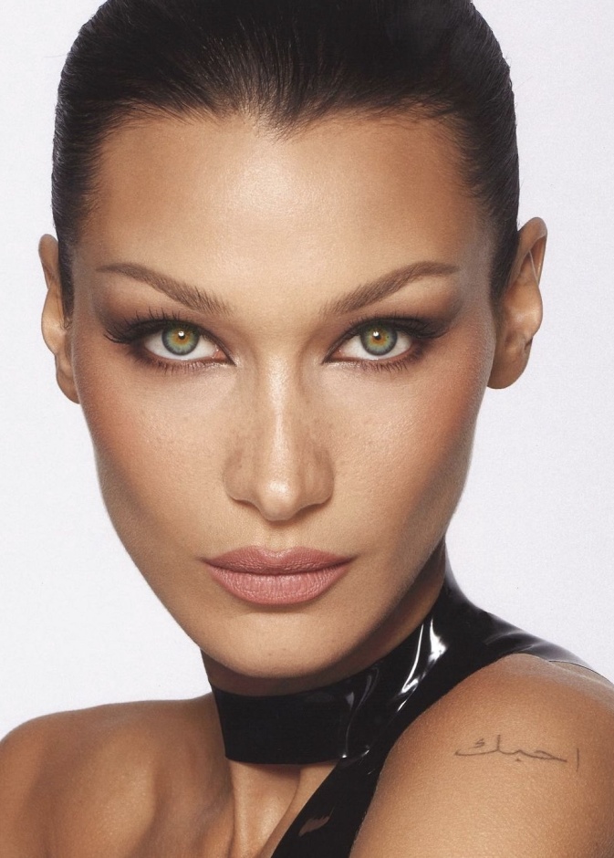 تجديد شباب البشرة من خلال البروفايلو - صورة من حساب بيلا حديد على انستغرام