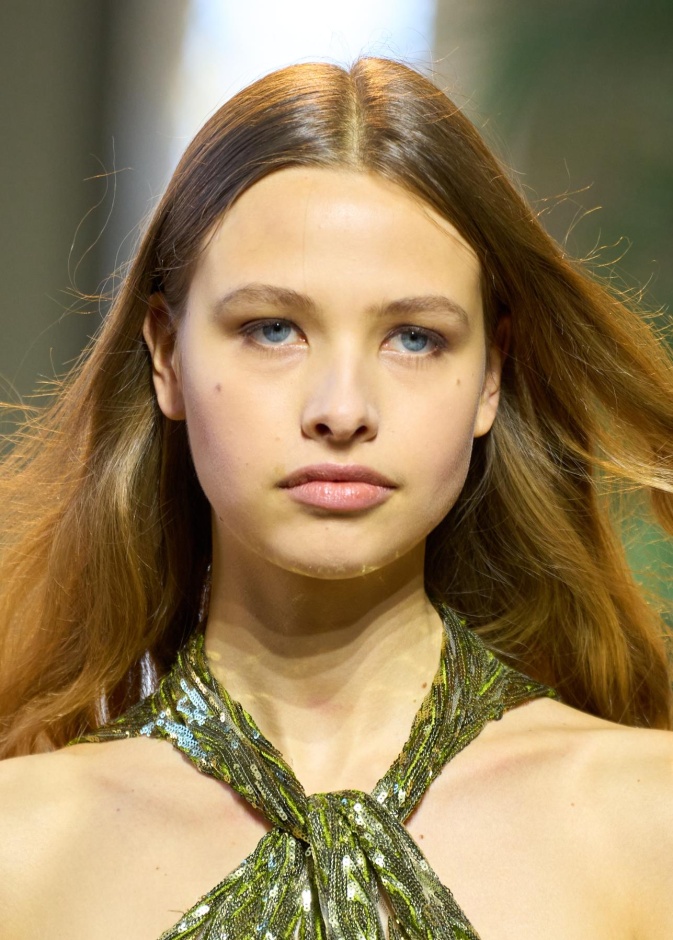 استمتعي بفوائد زيت القطران للشعر تحت إشراف الخبراء المختصين وليس غير ذلك