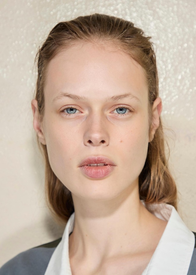 إكتشفي الوصفة السحرية للفيتامين سي وتأثيرها على البشرة