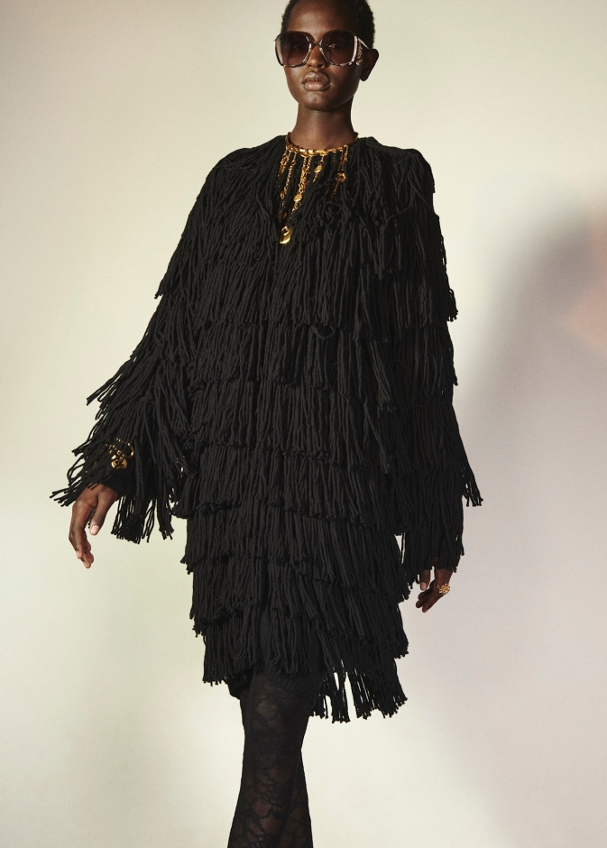 7 صيحات من عروض Resort 2025 لا تفوّتي اعتمادها أبدًا