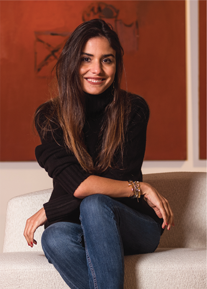 حديث خاص لـ"هي" مع الفنانة ياسمين برادة.. مؤسسة Loft Art Gallery ترفع إسم الفن المغربي في سماء العالمية