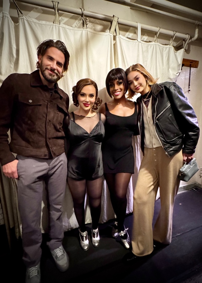 برادلي كوبر وجيجي حديد