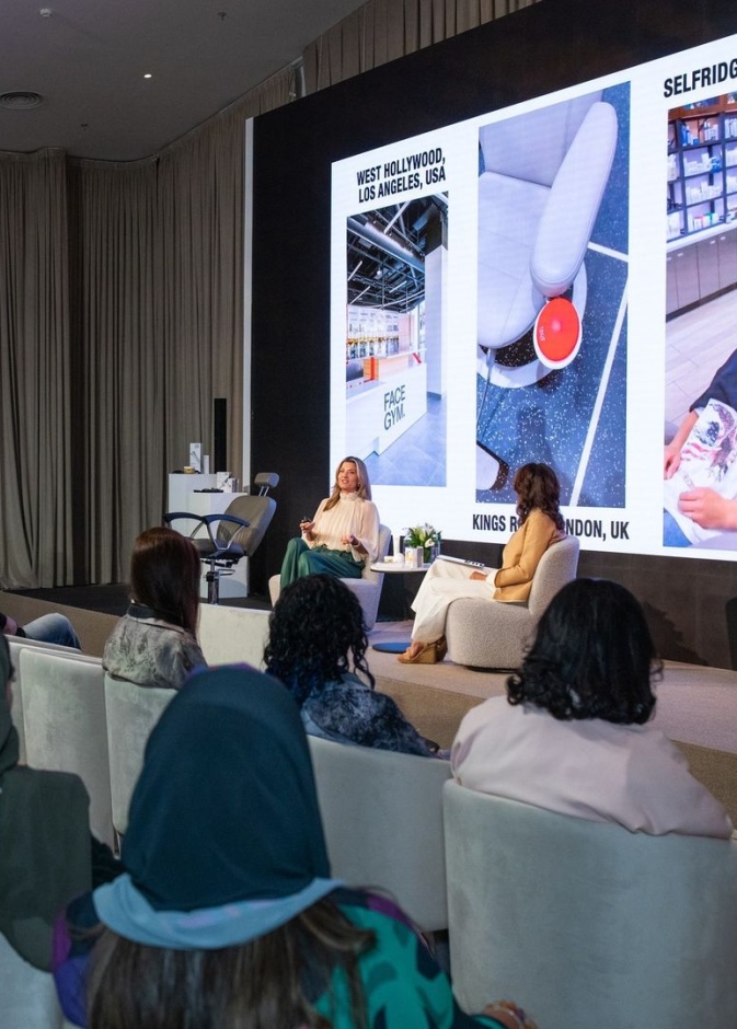 "ماستر كلاس" للعناية بالبشرة في "هي هب" مع مؤسسة  FaceGym إنجي ثيرون