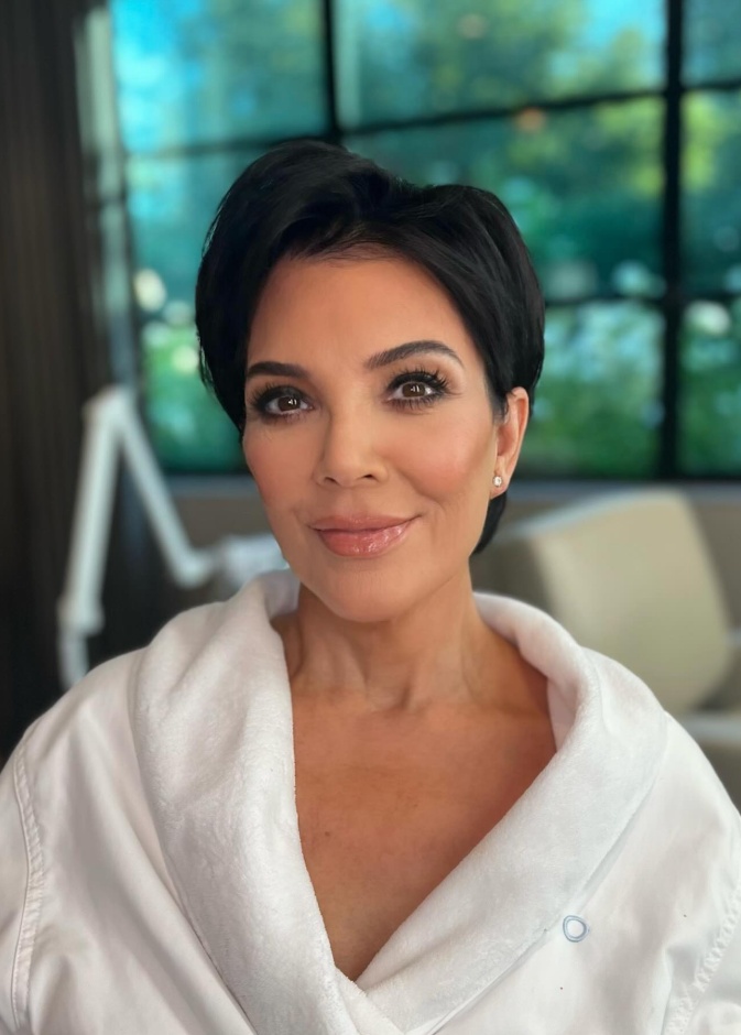 كريس جينر تضيف عملا فنيا لمنزلها قيمته 250 ألف دولار