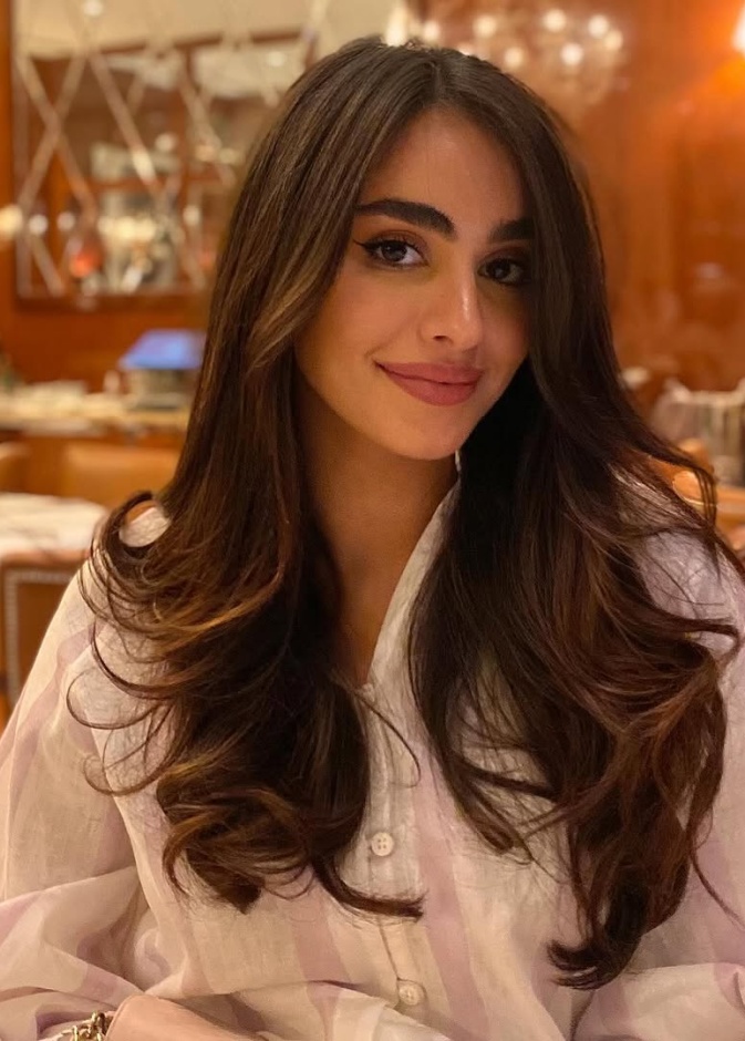 أغنية ملاهي المفاجأة الموسيقية التي جمعت ريم الصانع وعزيز ويف - الصورة الرئيسيية