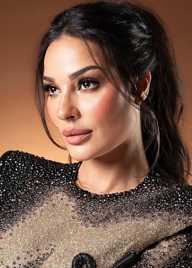 أفضل التقنيات التجميلية   - نادين نجيم صورة من حسابها على انستغرام لعام 2024