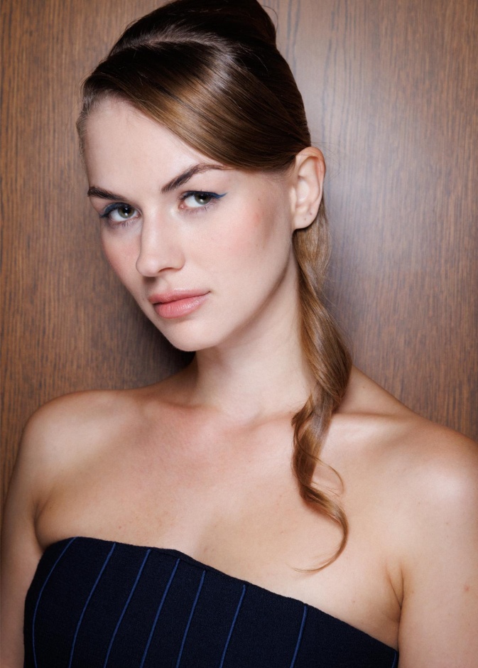 احذري دمج هذين المكونين معًا ضمن روتين عنايتكِ ببشرتكِ لتفادي أضرارهما والحصول على إطلالة مشرقة دومًا