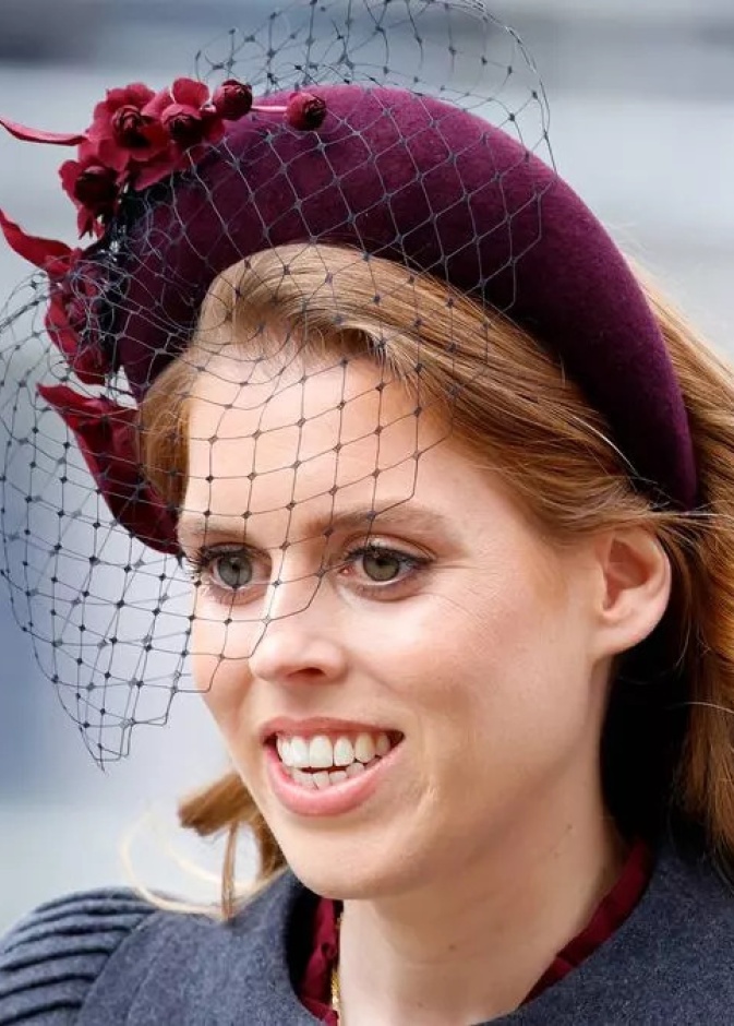 عارض صحي يغير خطط الأميرة بياتريس في عيد الميلاد