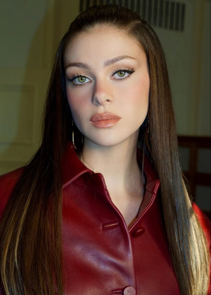 نيكولا بيلتز بيكهام - صورة من حسابها على انستغرام