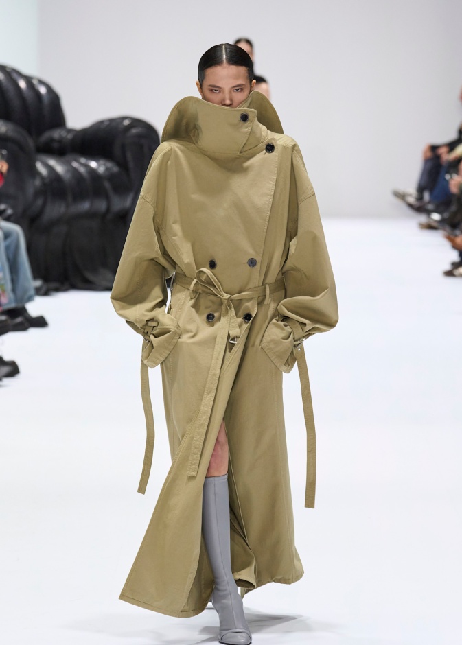  موديلات ترنش من Acne