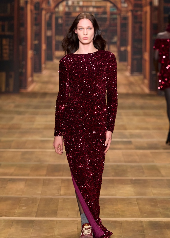 إطلالة من Elisabetta Franchi