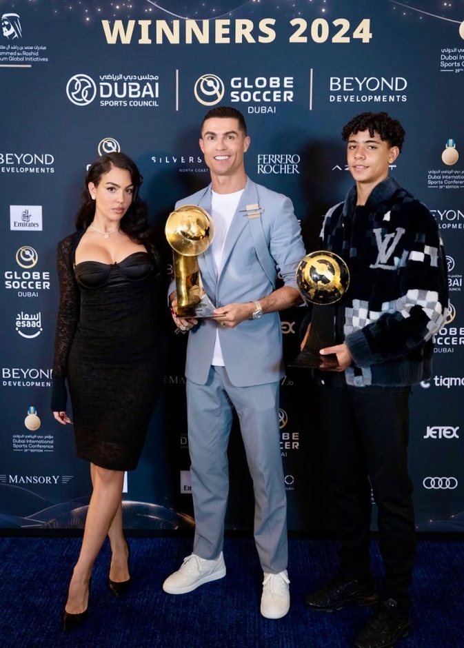 رونالدو وجورجينا رودريغيز