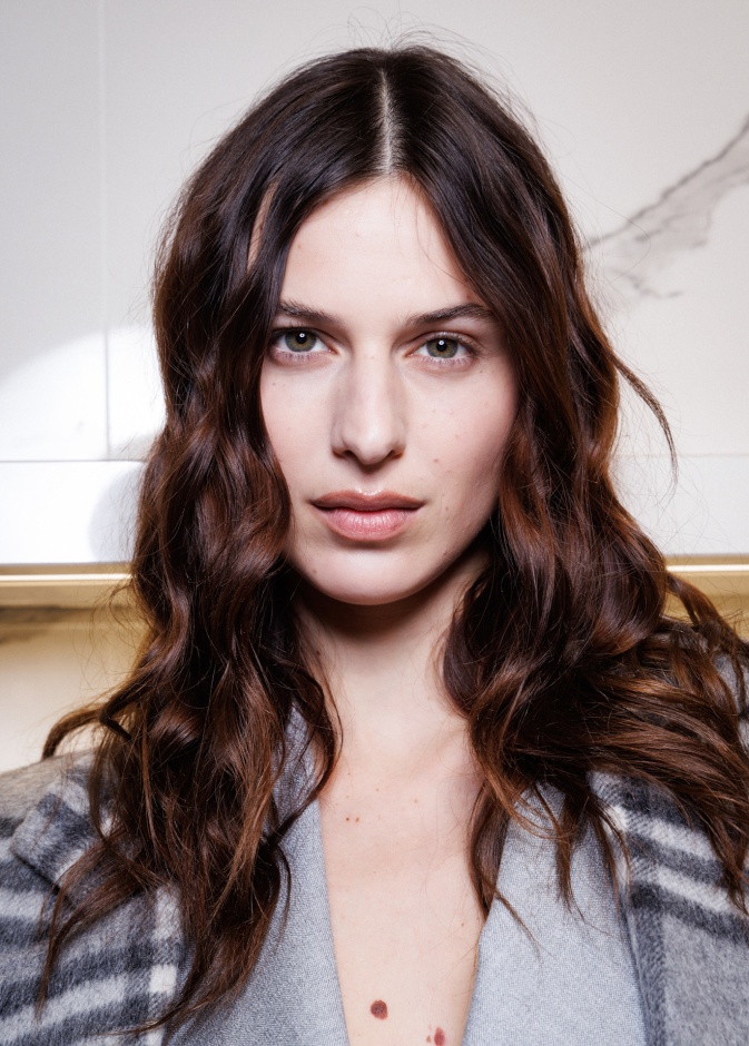  تعرفي إلى فوائد علاج الأكسجين النقي للعناية بالشعر