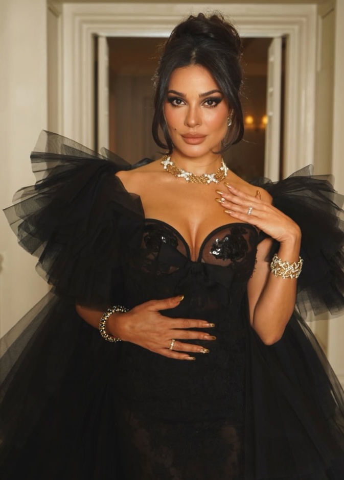 مناكير النجمات تضج أنوثة في حفل Joy Awards لعام 2025