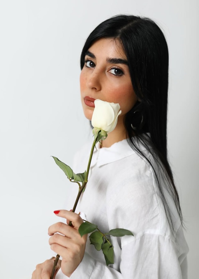  الممثلة اللبنانية زينة مكي