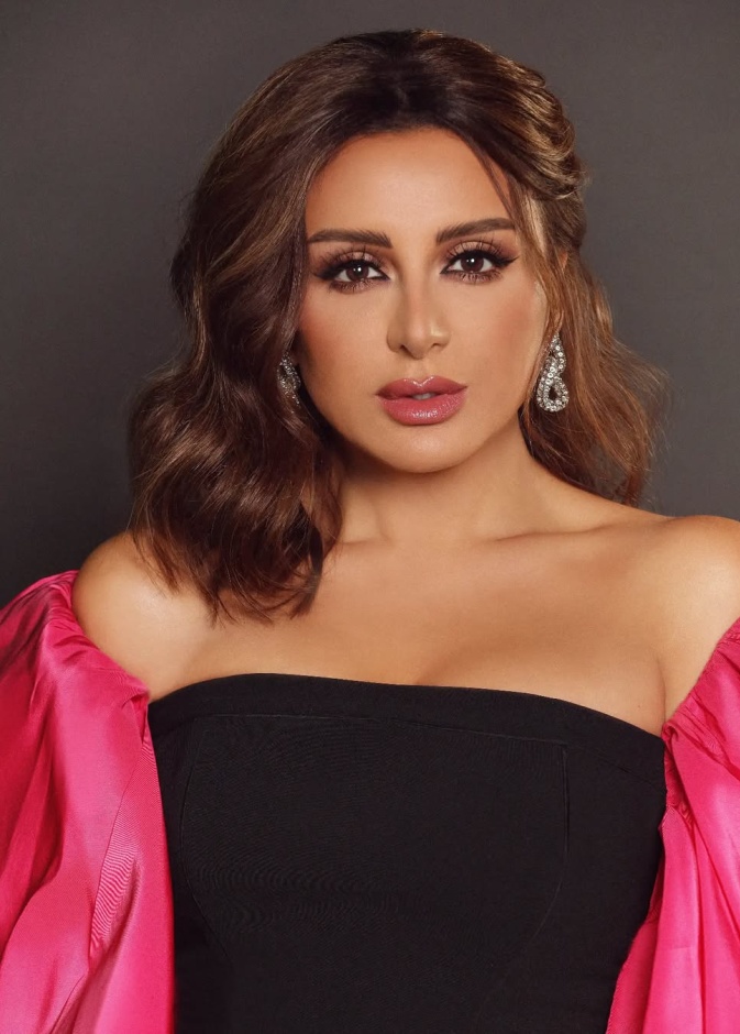 النجمة انغام صورة من انستغرامها