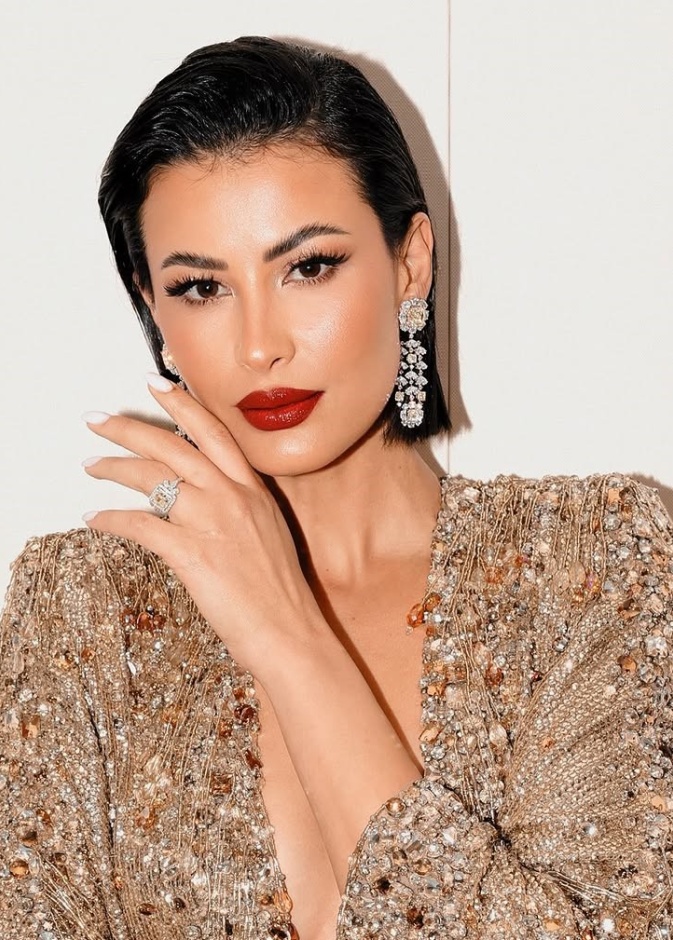 عارضة الأزياء ريم سعيدي صورة من حسابها على انستغرام