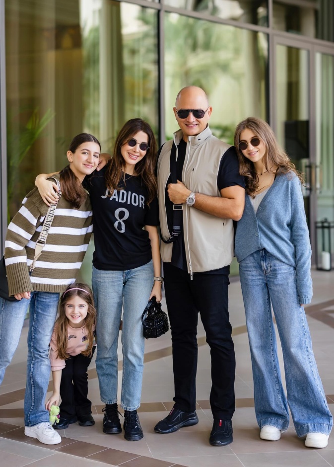 نانسي عجرم واسرتها 