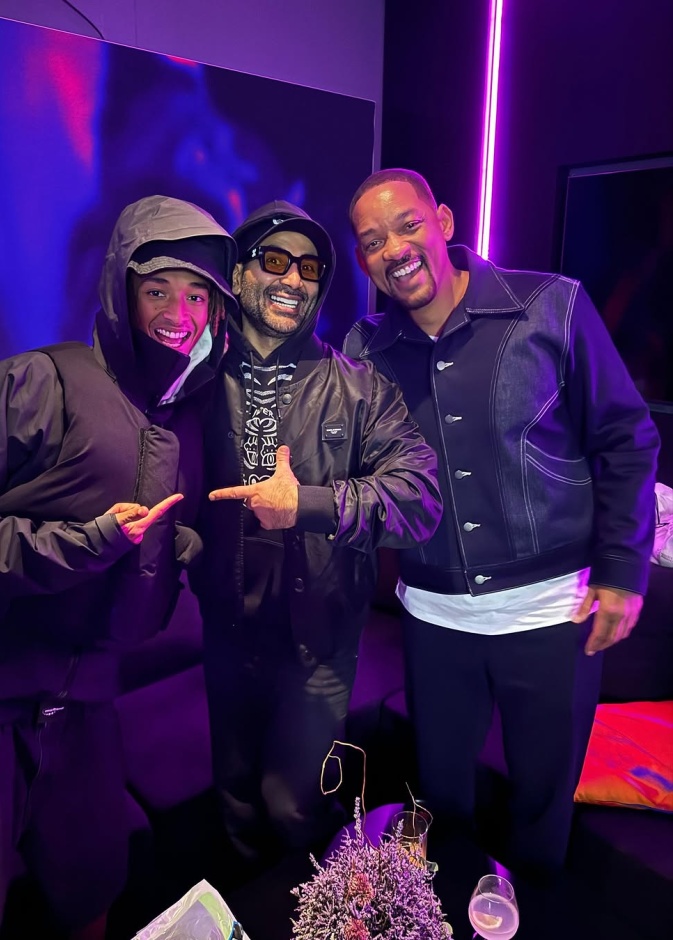 أحمد سعد مع ويل سميث 