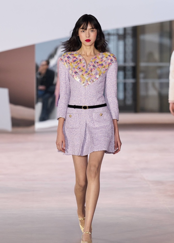 مجموعة Chanel ربيع و صيف 2025 للأزياء الراقية
