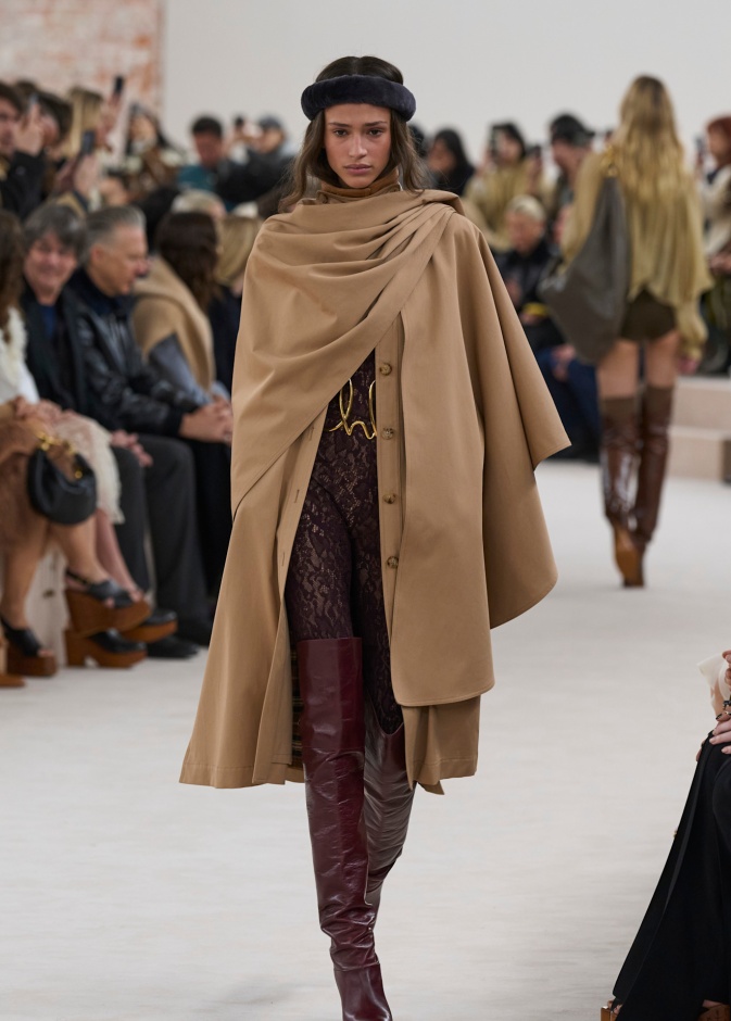 الكاب صيحة شتوية تضفي على أناقتك التجدد والعصرية