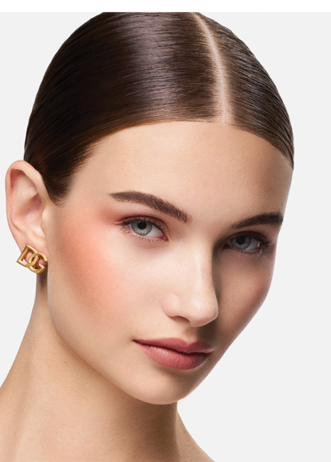  جمال بلا حدود  مع مستحضرات الماكياج الجديدة من  Dolce&Gabbana