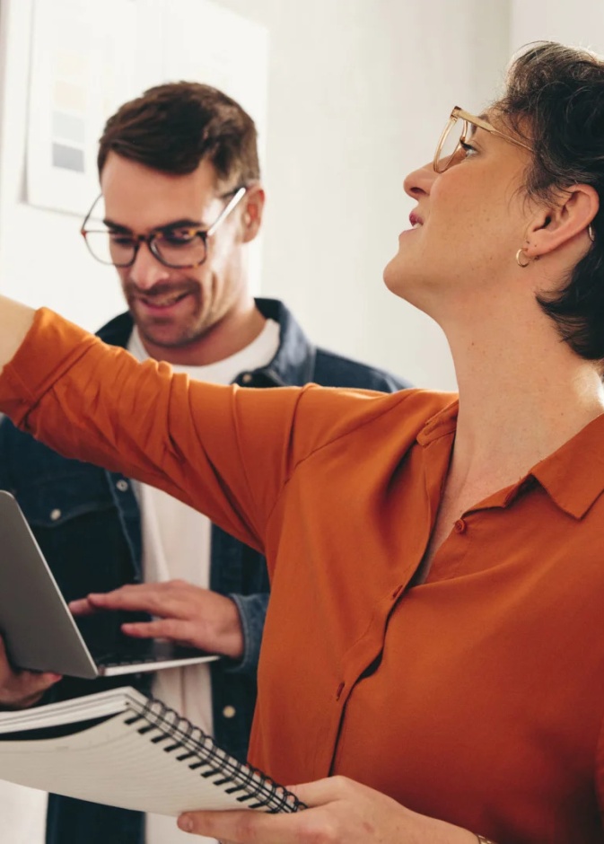 12 نصيحة ذهبية تمهد لك ارتقاء قمة السلم الوظيفي