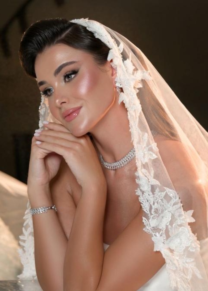 من مكياج العرايس من خبيرة المكياج السعودية لولوه النصار