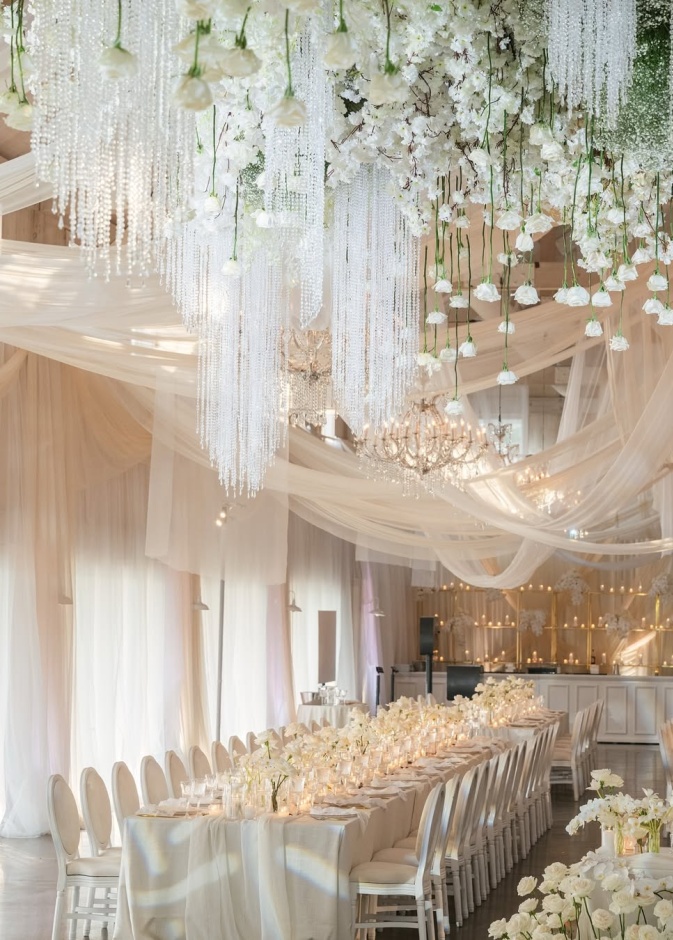 أحدث صيحات حفلات الزفاف الفاخرة لعام 2025