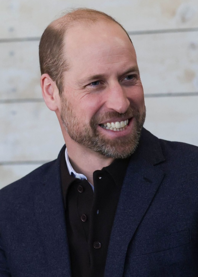 موظف سابق عند أمراء ويلز يتحدث عن علاقة وليام وهاري