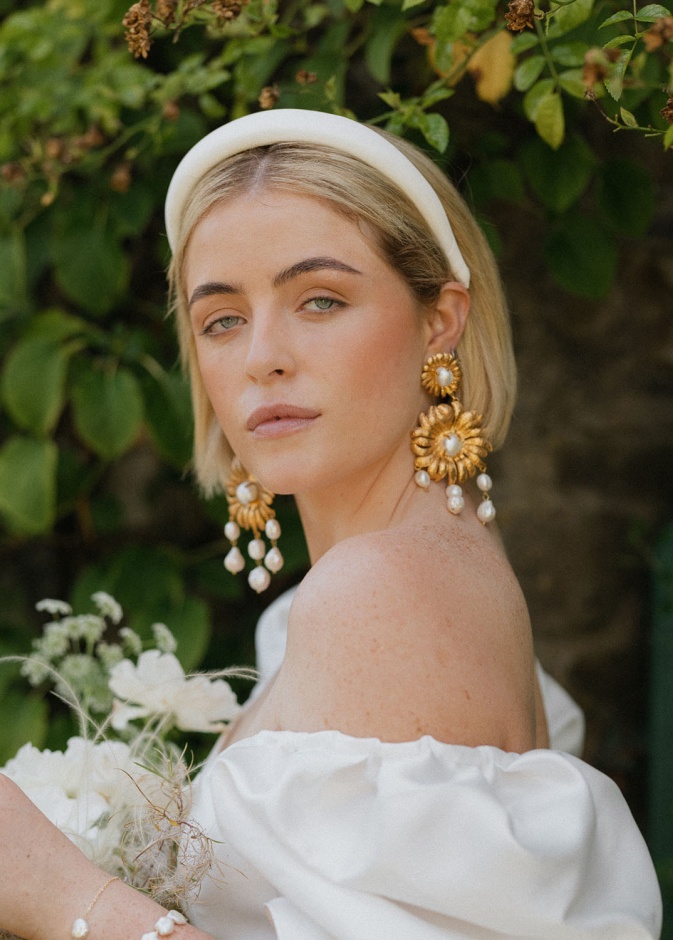 الصورة الصورة اكسسوارات شعر تغنيك عن الطرحة