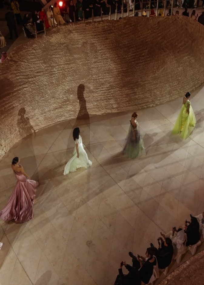 دور المواهب السعودية من عارضي وعارضات الأزياء