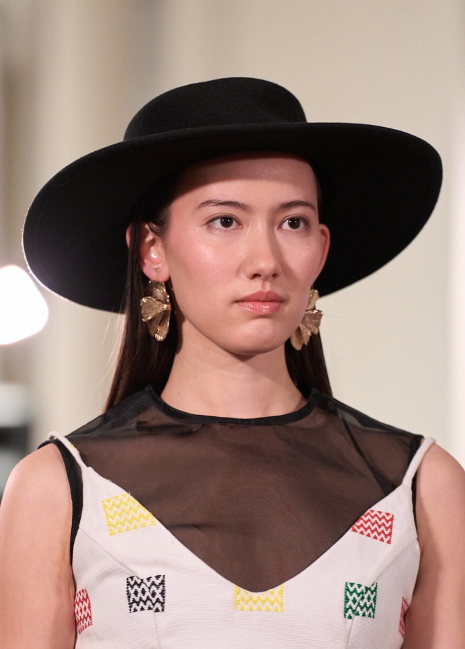 تبييض البشرة لإطلالة مشرقة