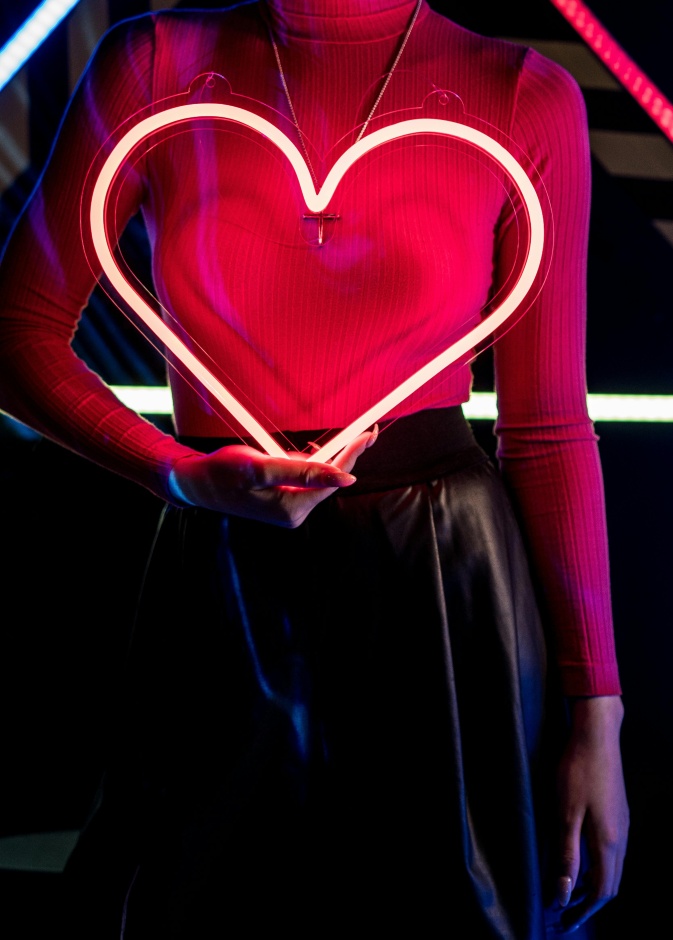 كيف يكون الحب مفيدًا لقلبك