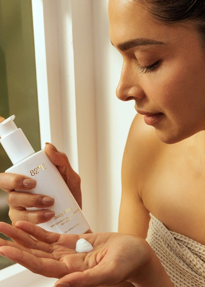  ديبيكا بادكون تلهم المرأة العصرية بخطوات العناية بالبشرة