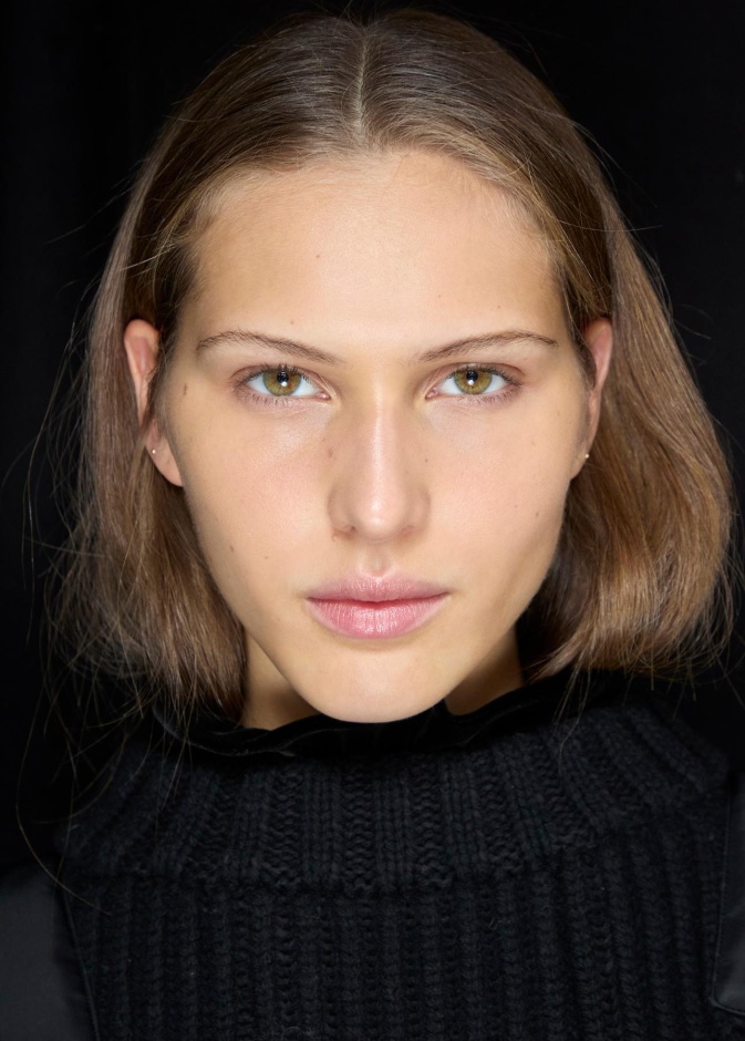 لمسة من الحب لبشرتك بوصفات طبيعية تزيدك إشراقة