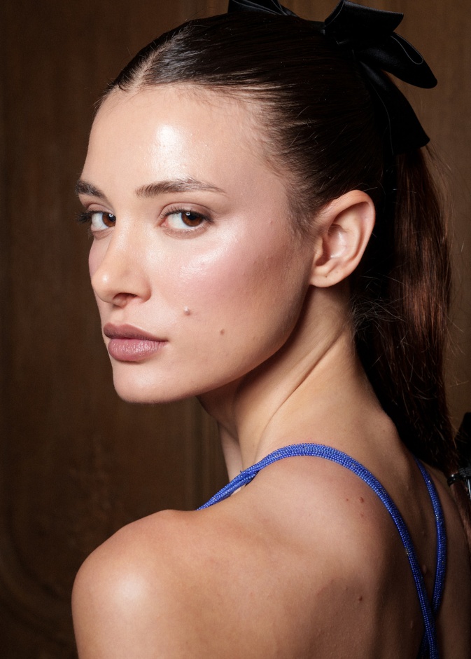 ودّعي التجاعيد والهالات السوداء مع سحر الثلج تحت العين