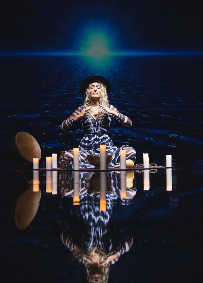 "إليزابيث بوهلر" Elisabeth Bohler، مدربة تأمل معتمدة