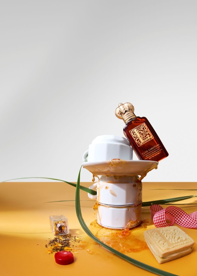 "كلايف كريستيان" تكشف عن عطرها الجديد L Red Tea Vetiver