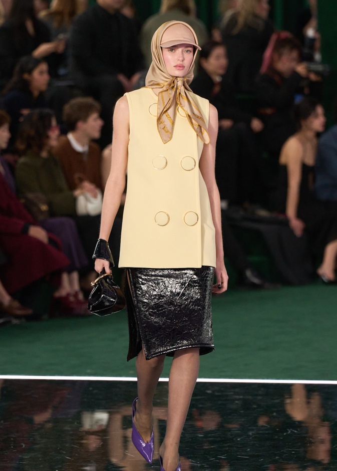Gucci خريف و شتاء 2025 للملابس الجاهزة