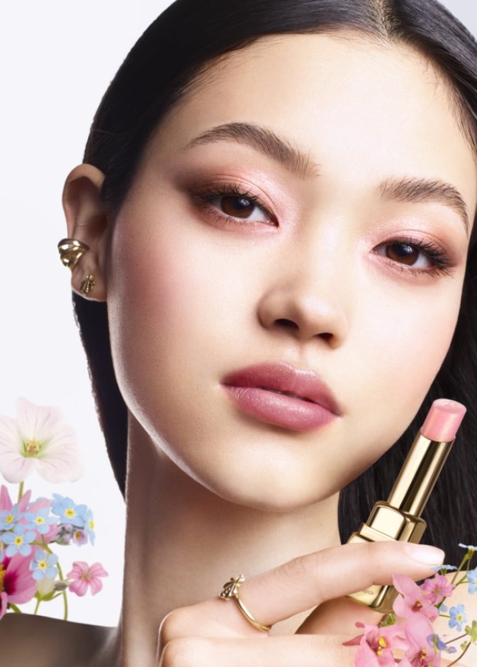 KISSKISS BEE GLOW PEARLY كيسكيس بي غلو بيرلي