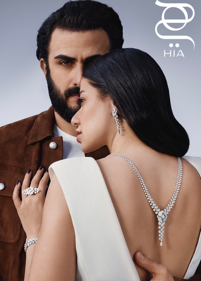 الأناقة المنسجمة دليل الحب.. شاهدوا أجمل إطلالات رحمة رياض وألكسندر علوم ما بين الكلاسيكية والكاجوال