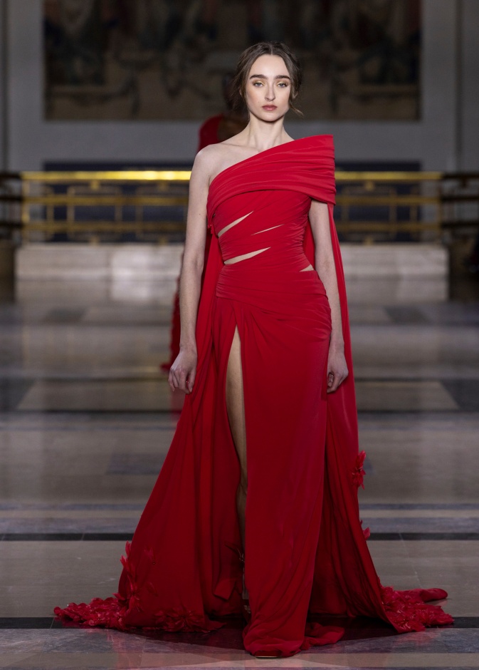 الموضة نقطة فاصلة في حياة المصممين العرب