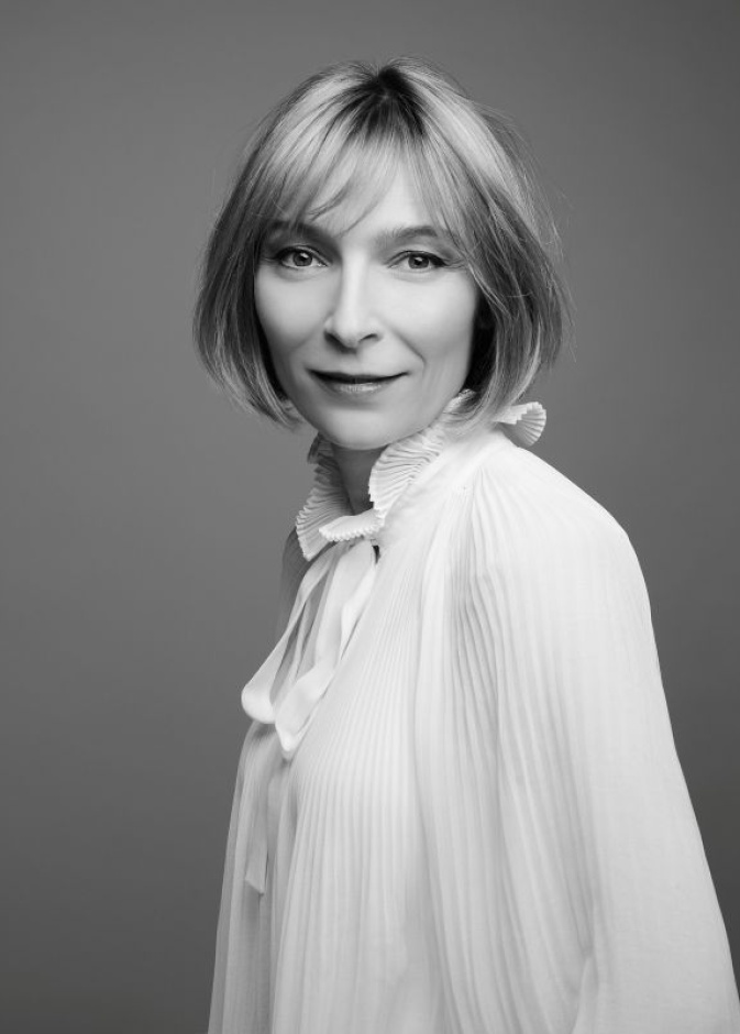  فيرونيك نيبرغ