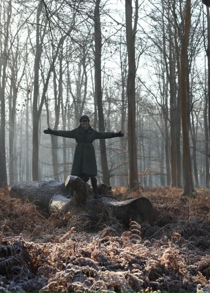 الأمير لويس يلتقط صورة جديدة لوالدته كيت ميدلتون