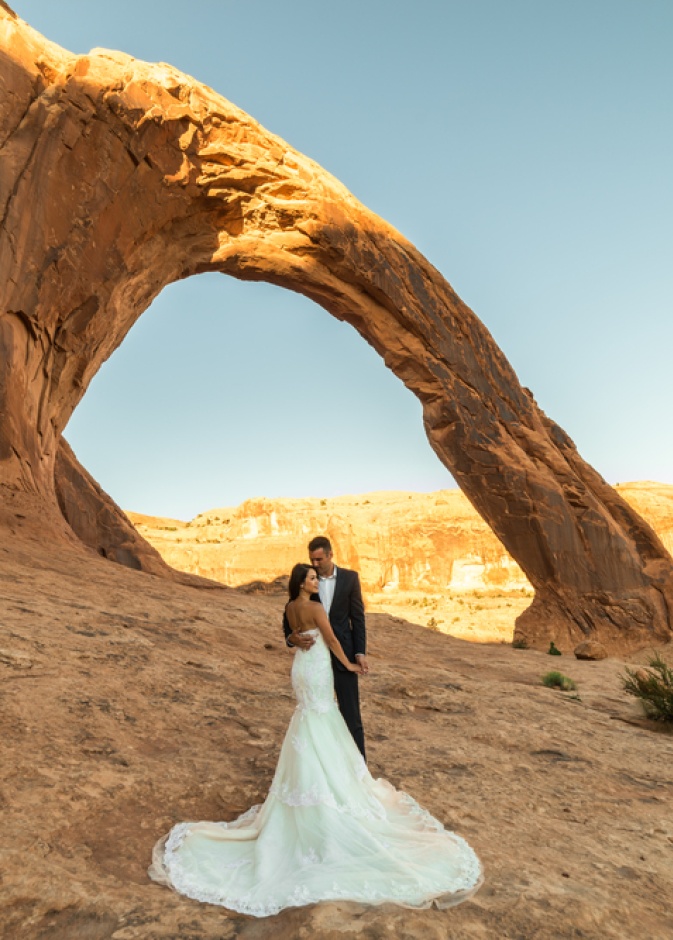 أفكار استثنائية وغير مسبوقة لجلسة تصوير العروسين قبل حفل الزفاف