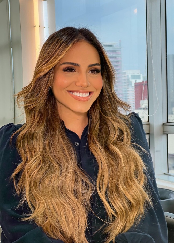 غابرييلا روتشا Gabriela Rocha مواليد 13 مارس