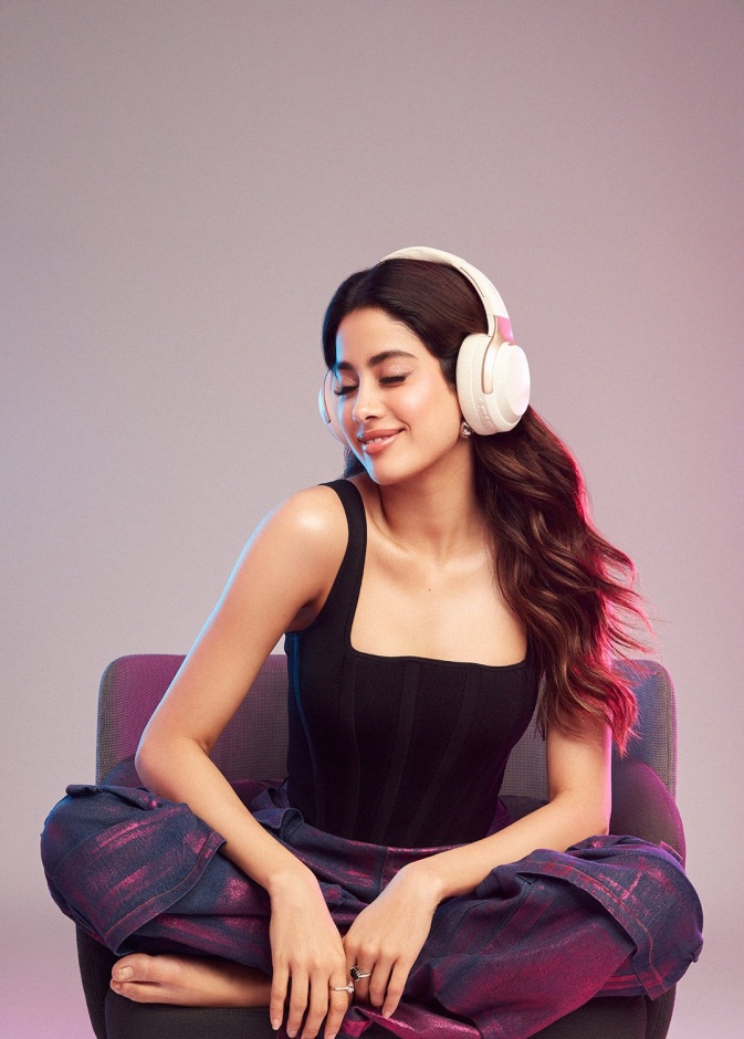 جانفي كابور Janhvi Kapoor مواليد 6 مارس