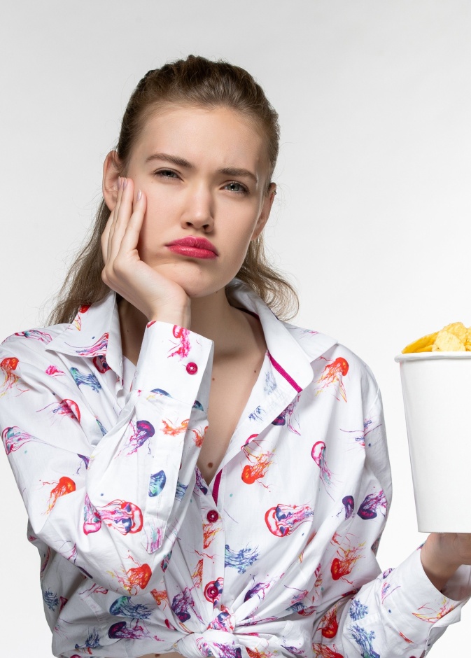 الجوع المستمر رغم الأكل قد يكون بسبب نقص بعض الفيتامينات مثل ب 12 وفيتامين د